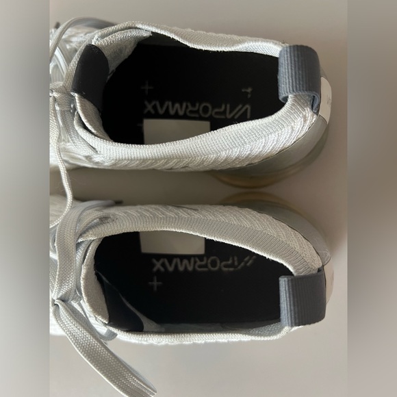 Nike Air Vapormax Flyknit 3 White Metallic Silver Platinum Sneakers. Size 8.5M - Picture 8 of 14